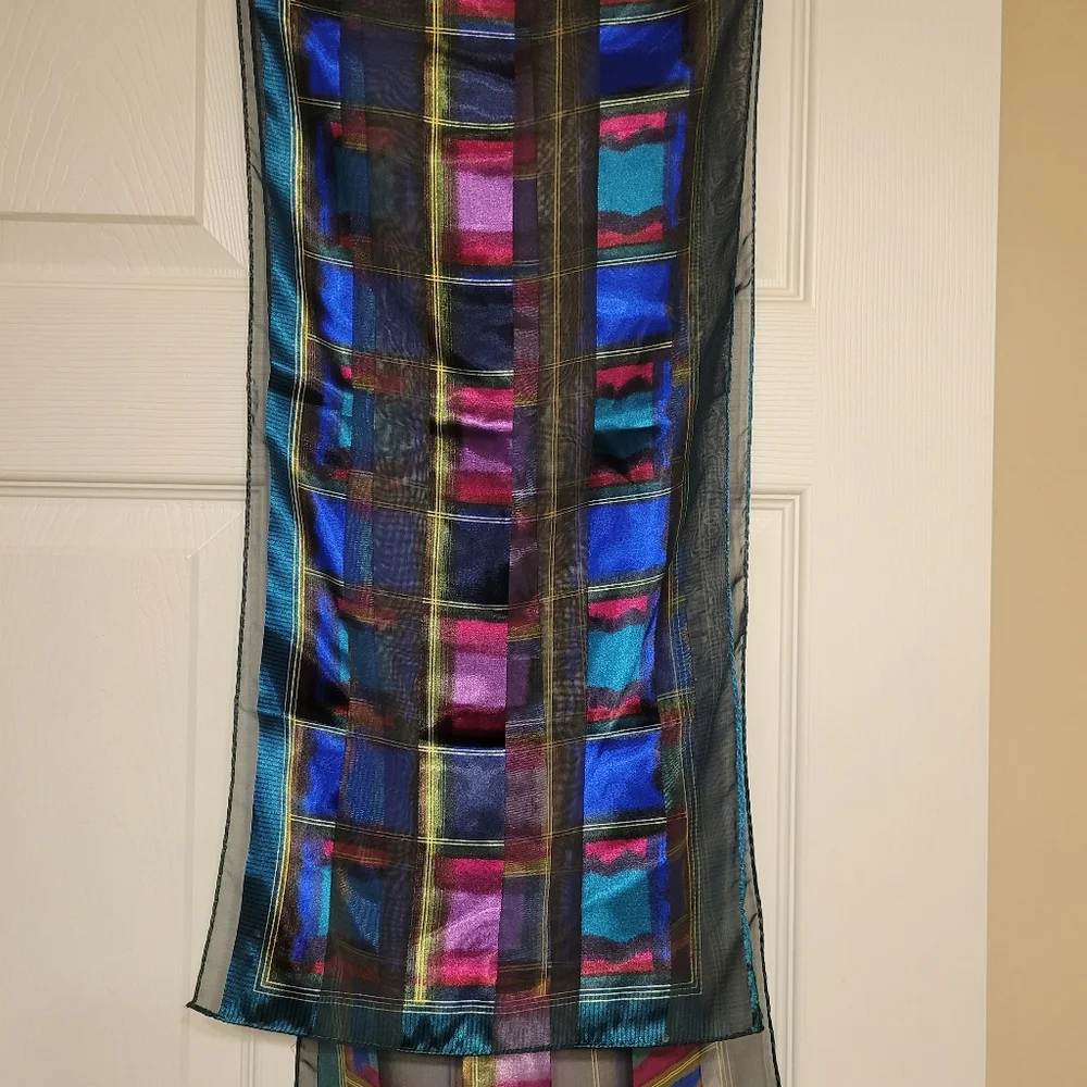 Vintage Elaine Gold Scarf ~ Jewel Tones 70s(?) & single clip earring ~ Art deco-
